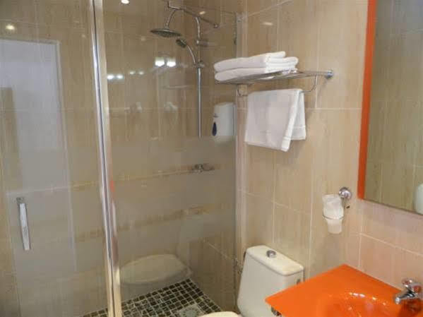 Pension Rovior Calafell Exteriér fotografie